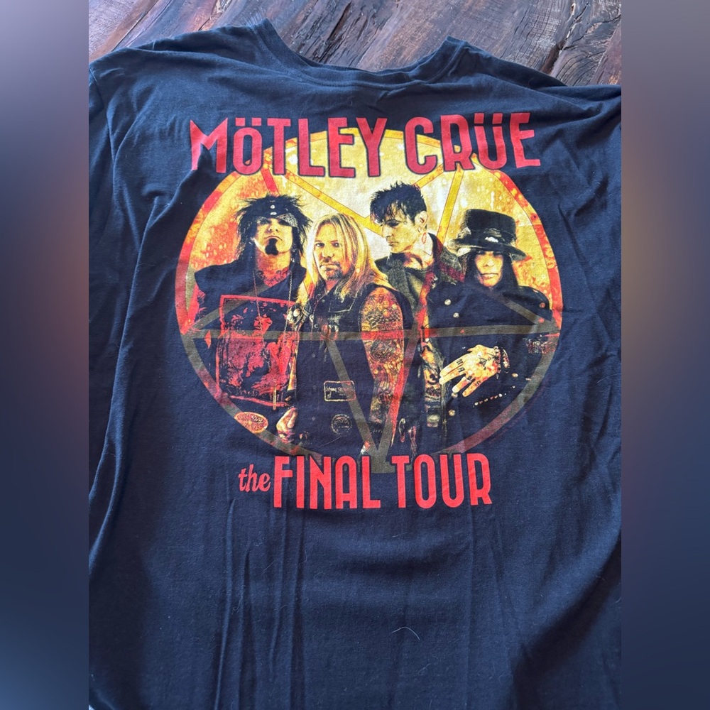 Rare Motley Crue Final Tour shirt